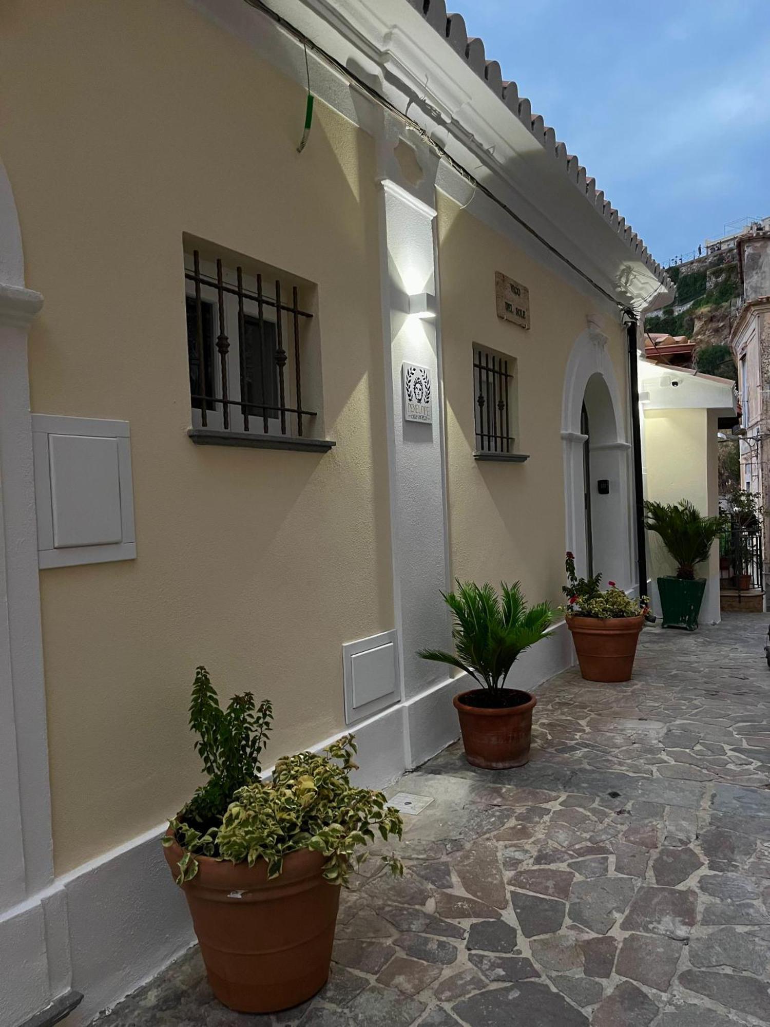 Casa Vacanze Penelope Pizzo  Exteriör bild