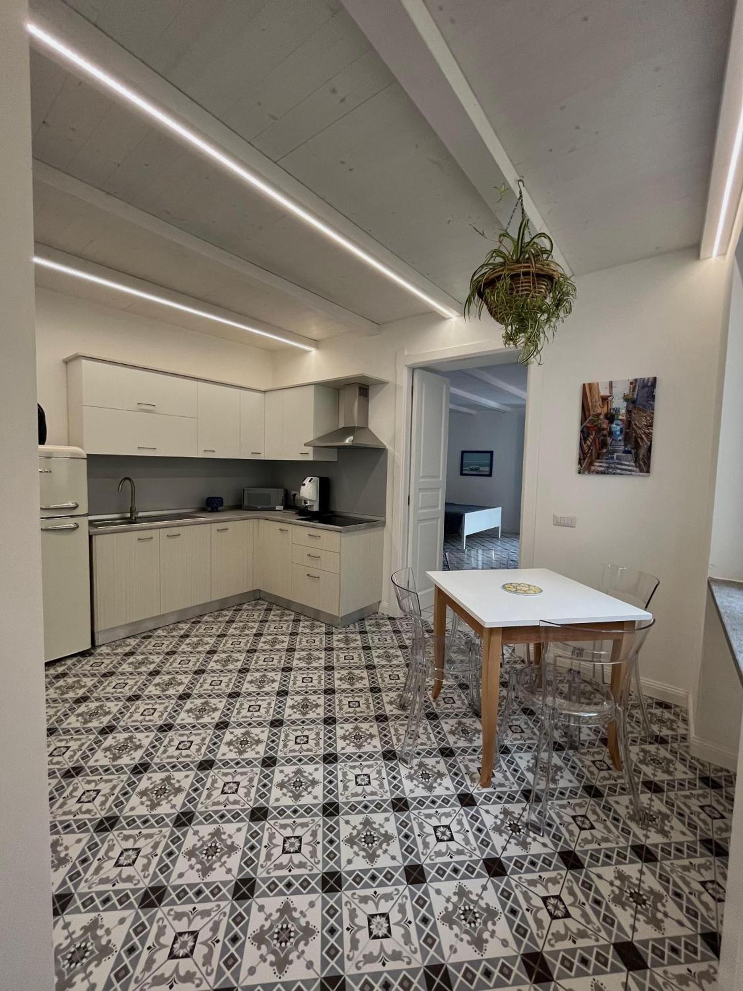 Casa Vacanze Penelope Pizzo  Exteriör bild