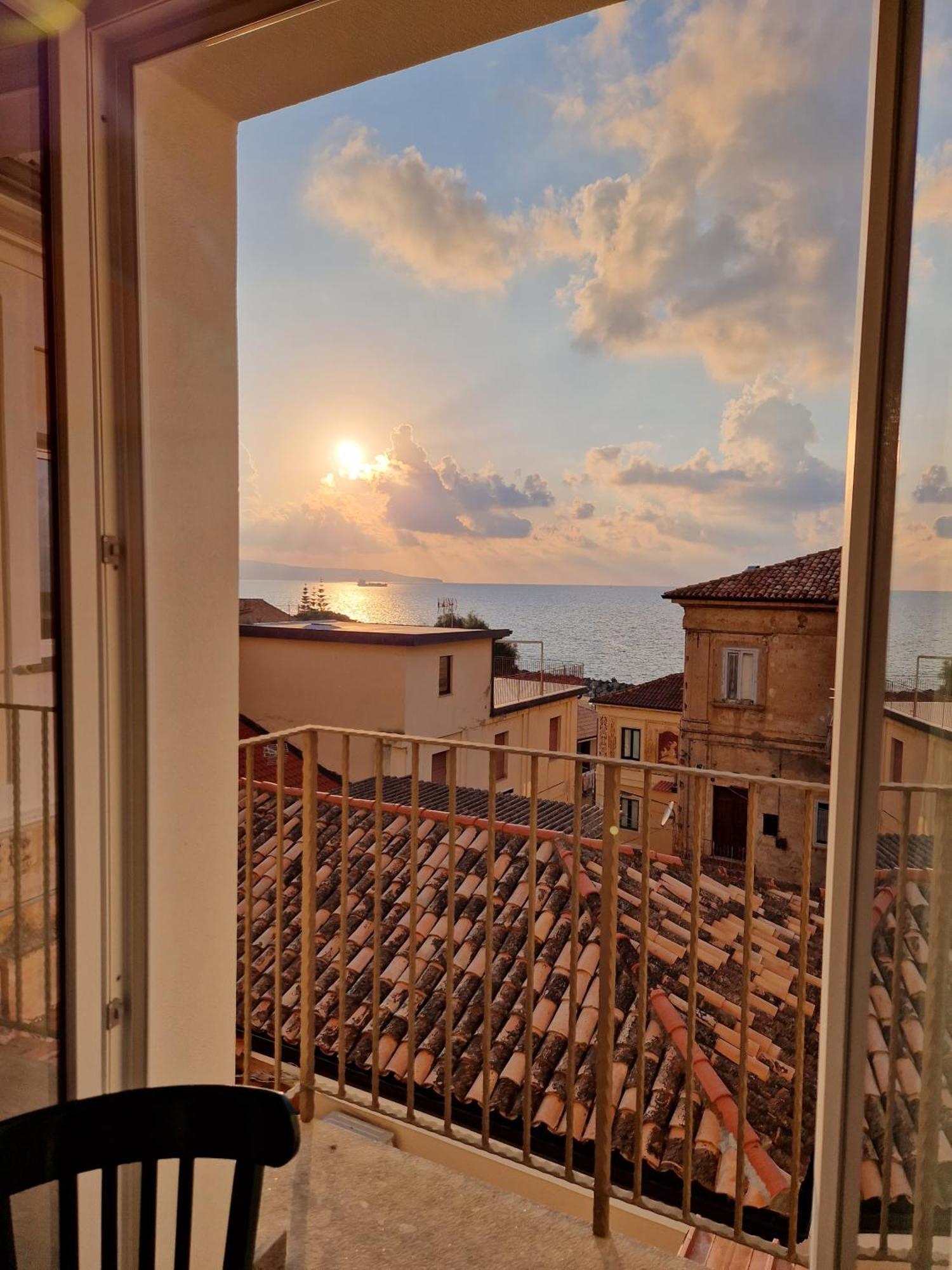 Casa Vacanze Penelope Pizzo  Exteriör bild
